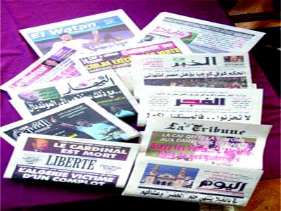 
             
         Pack journaux algériens fr 24-03-2014